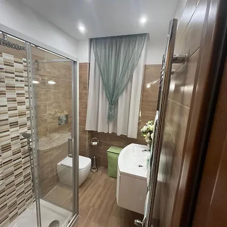 Realty Company Arenula Apartment Rome