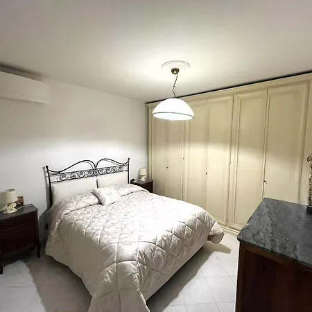 Realty Company Arenula Apartment *